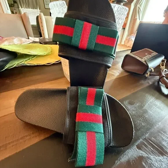 Gucci Black Slides with Green and Red Bow Straps - Picture 1 of 5